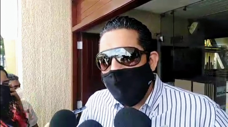 Reaparece Jes&uacute;s Vald&eacute;s y asegura que renunci&oacute; a la dirigencia del PRI por motivos de salud
