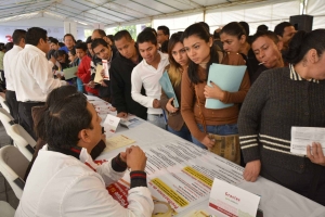 Gobierno Federal destinara una inversi&oacute;n de 303,982.9 mdp para 11 programas sociales