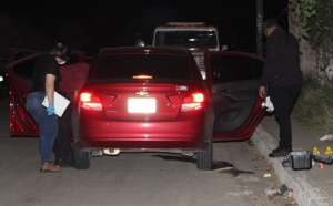 Asesinado a un joven en un auto en limitaci&oacute;n del parque Culiac&aacute;n 87