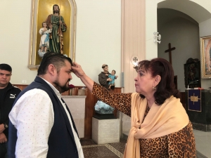 &iexcl;Polvo eres! Culiacanenses cumplen con la iglesia, acuden a ponerse ceniza