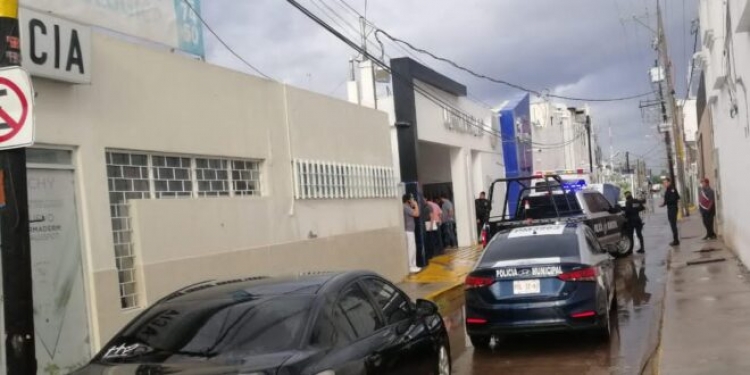 A cuchilladas, Fernando mata a Ana Mar&iacute;a en pleito marital, en Ahome