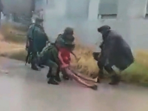 Militares salvan a ni&ntilde;o que se electrocutaba en Teacap&aacute;n, Sinaloa