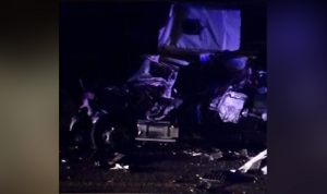 Mortal rebase provoca encontronazo entre torton y tr&aacute;iler, en Rosario