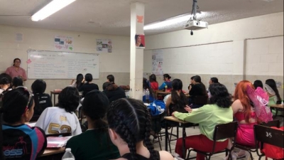 Por nuestra seguridad festejaremos en la escuela: Elbri Karely alumna de La Trabajadora