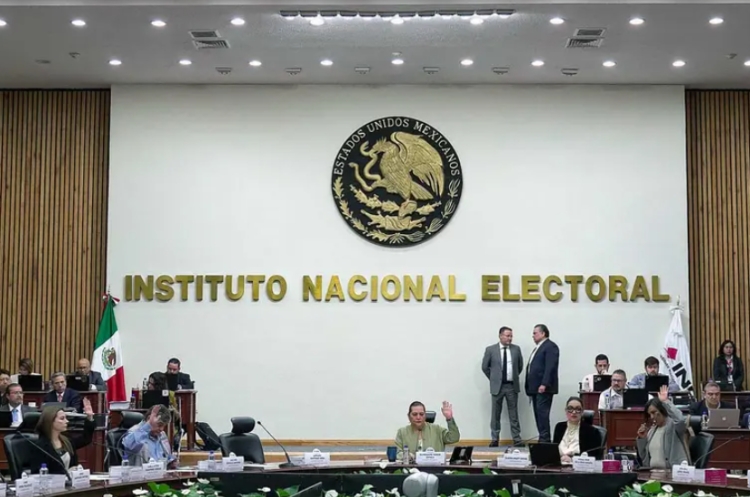 INE perdona 33 mdp en multas a partidos; les rebaja sanci&oacute;n de 65 a 32 mdp