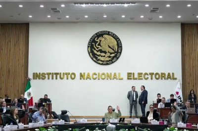 INE perdona 33 mdp en multas a partidos; les rebaja sanci&oacute;n de 65 a 32 mdp