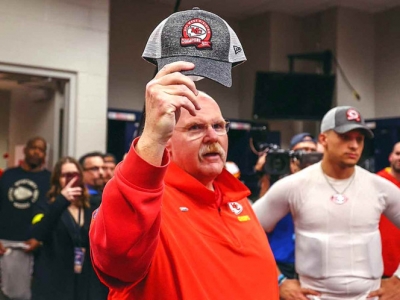 Andy Reid va por su victoria 20 en postemporada en la NFL