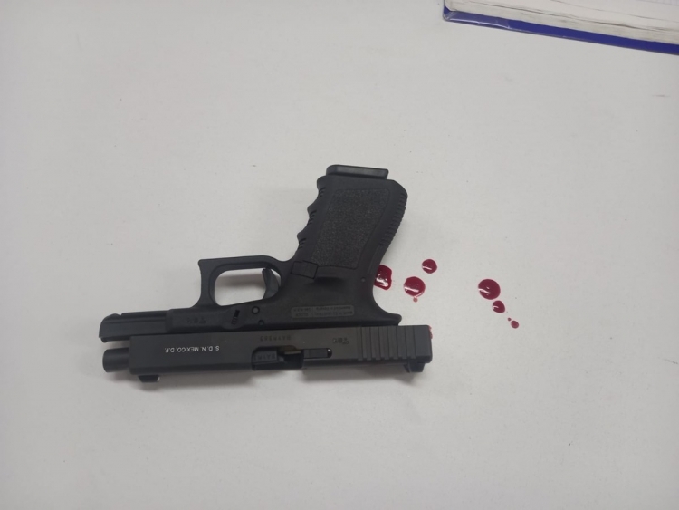 Menor ingresa pistola a secundaria de CdMx y se lesiona