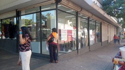 Yo no ordene cerrar la tienda (Parisina) ni siquiera est&aacute; cerrada, asegur&oacute; el alcalde JEF