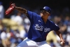 El sinaloense Julio Ur&iacute;as logra doble r&eacute;cord de ponches con Dodgers ante Rockies