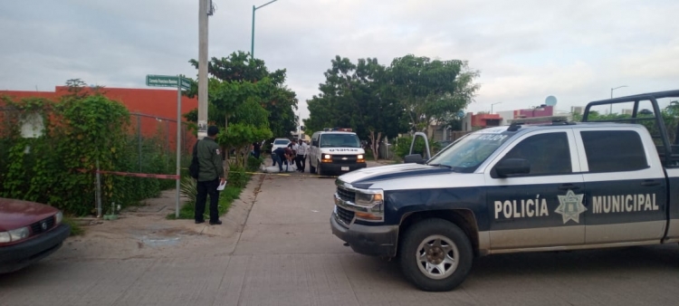 Lo asesinan afuera de su casa a balazos en Culiac&aacute;n