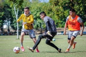 Dura visita de Dorados a Celaya
