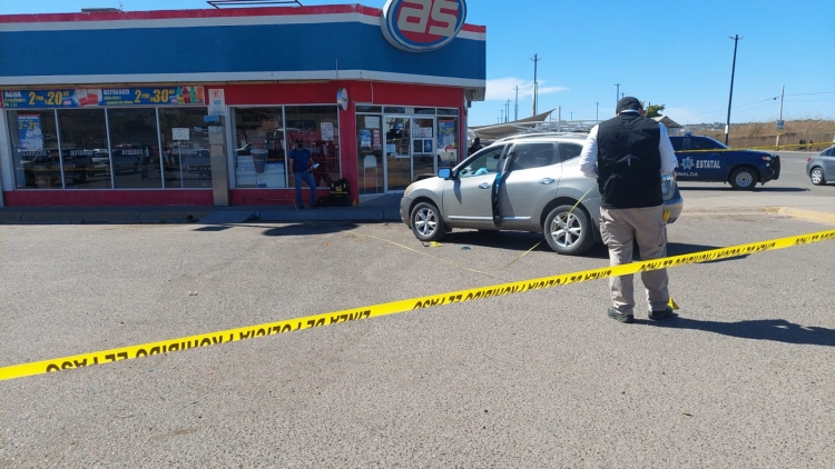 Ejecutan a conductor de una camioneta cerca del Mercado de Abastos, en Culiac&aacute;n