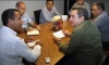 Sale a la luz foto de reuni&oacute;n entre Pio L&oacute;pez Obrador y Eduardo Ramirez