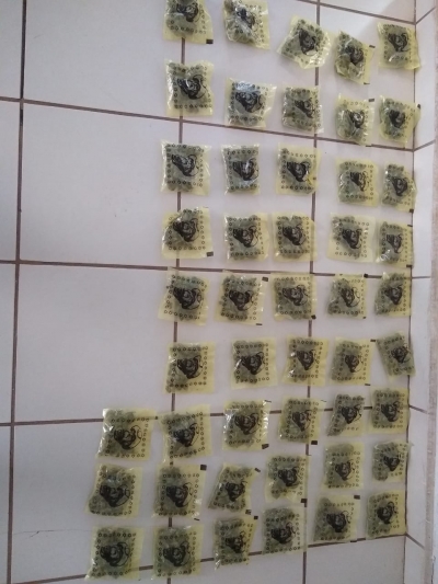 Detienen a hombre con bolsa de mariguana