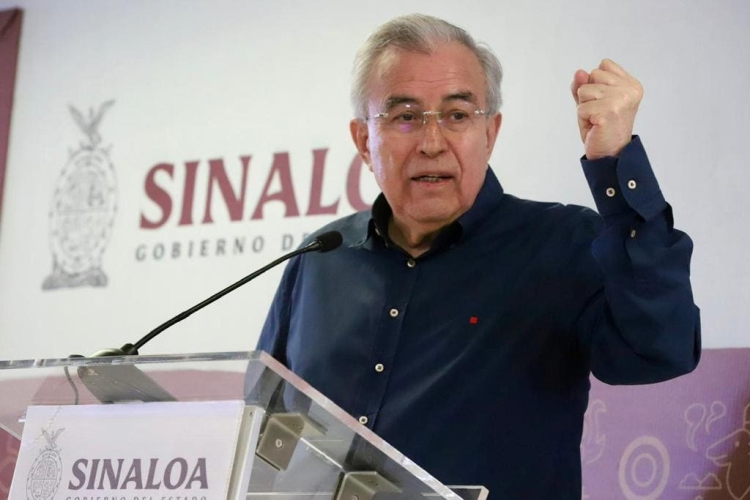 Mis hijos no son proveedores de mi gobierno, ni buscar&aacute;n candidaturas, asegura Rocha Moya