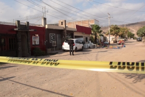 Una mujer es asesinada a balazos por su pareja