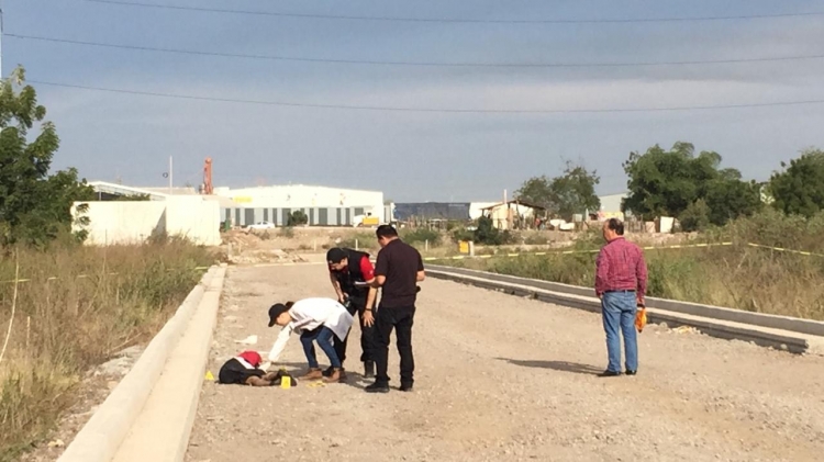 De tres balazos matan a un joven en fraccionamiento del sur de Culiac&aacute;n