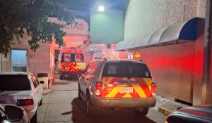 Mujer es herida varias veces con arma blanca en Villa Ju&aacute;rez, Navolato: es llevada al hospital