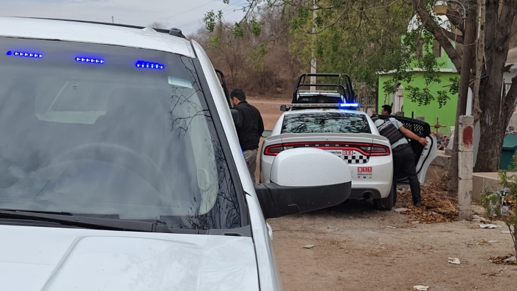 Ejecutan a dos hombres junto al pante&oacute;n de La Campana, en la sindicatura de 'El Tamarindo', Culiac&aacute;n
