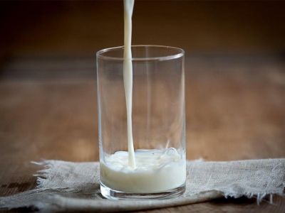 Importar&aacute;n leche de Estados Unidos para Liconsa