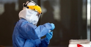 &Oacute;micron: R&eacute;cord mundial de casos de covid-19 en siete d&iacute;as, preocupa a la OMS
