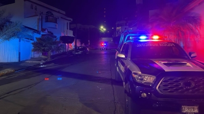 Asesinados y quemados localizan a dos hombres en cajuela de veh&iacute;culo incendiado en Culiac&aacute;n