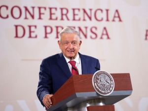 L&oacute;pez Obrador regresa a 'La Ma&ntilde;anera' tras contagio de covid; "estamos bien"