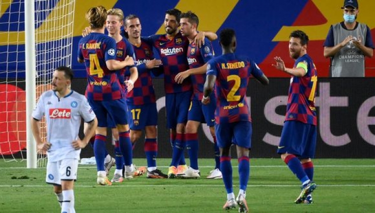 El Barcelona se clasifica a los cuartos de final de  la Champions League.derrotando con categor&iacute;a al N&aacute;poles