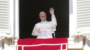 El Vaticano confirma intervenci&oacute;n quir&uacute;rgica preventiva al Papa Le&oacute;n XIV previo a su gira por Sudam&eacute;rica