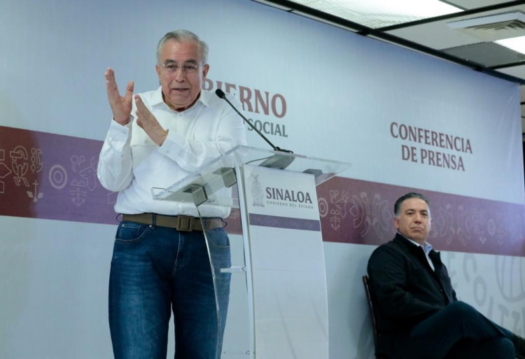 Por honorabilidad debe renunciar el rector de la UAS: Rocha Moya