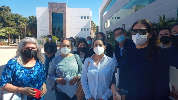Docentes demandar&aacute;n a la SEPyC si no les pagan y respetan las plazas