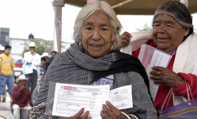 A pensiones, deuda y estados ir&aacute;n seis de cada 10 pesos