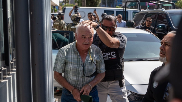 Audiencia contra Ernesto Ruffo supera 14 horas; jueza definir&aacute; si es vinculado a proceso