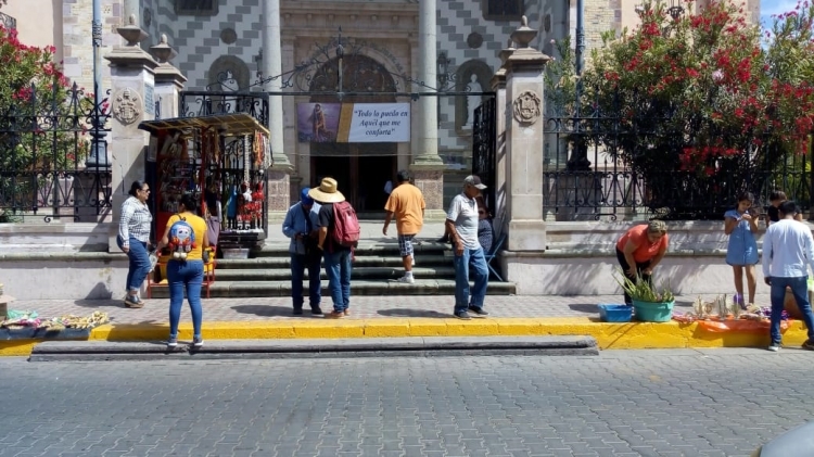 Lucen solas iglesias en Domingo de Ramos lo que marca inicio de Semana Santa