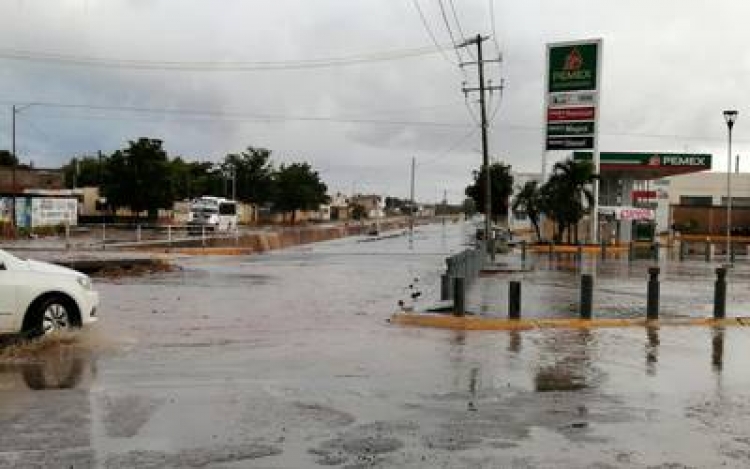 &ldquo;Enrique&rdquo; se degrada a tormenta tropical; descargar&aacute; intensas lluvias en Sinaloa este martes