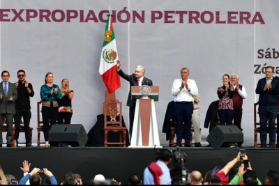 AMLO re&uacute;ne en el Z&oacute;calo a 500 mil personas la tarde del S&aacute;bado en el 85 aniversario de la Expropiaci&oacute;n Petrolera
