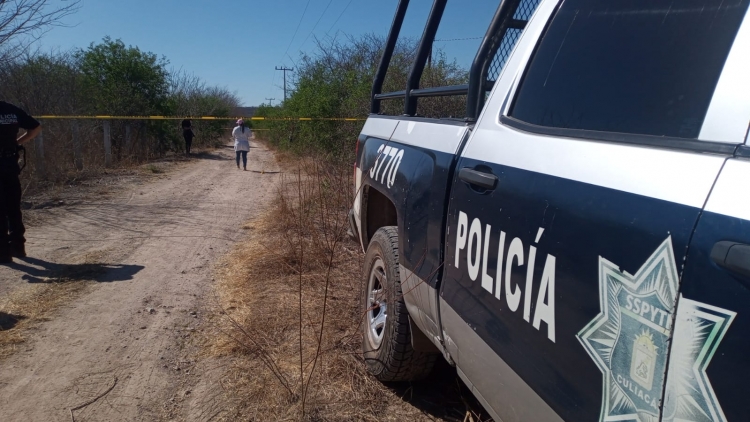 Matan a un joven y tiran su cuerpo a la salida sur de Culiac&aacute;n