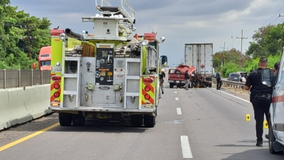 Vecino de Quil&aacute; muere en choque sobre la carreta Culiac&aacute;n-Eldorado