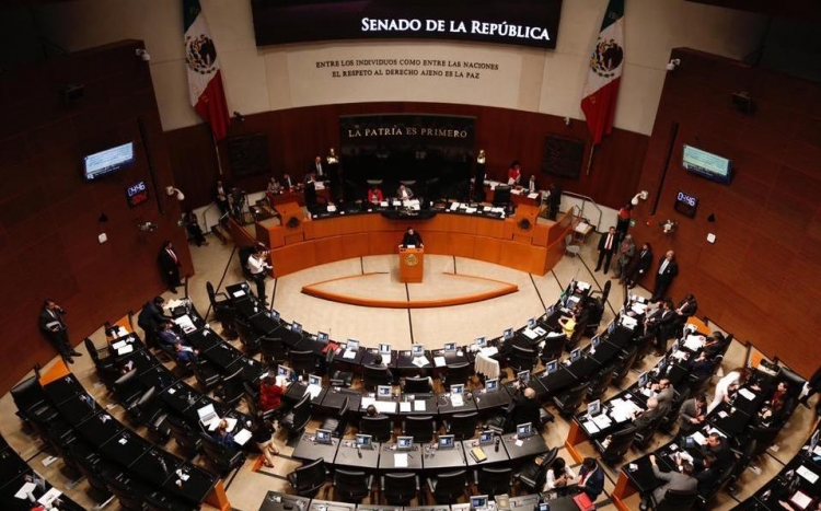 Van por primos de corruptos; avalan sanciones a empresarios beneficiados por faltas administrativas