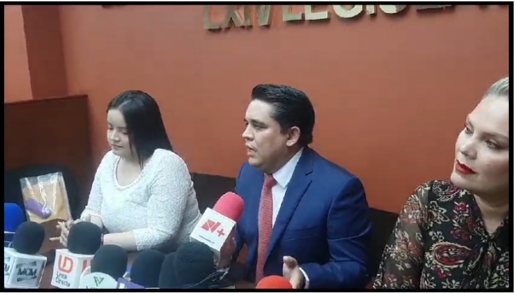 Diputados quirinistas no descartan renunciar al PRI