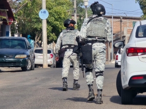 Delincuentes atacan a balazos c&aacute;maras de video vigilancia en Lomas del Sol en Culiac&aacute;n