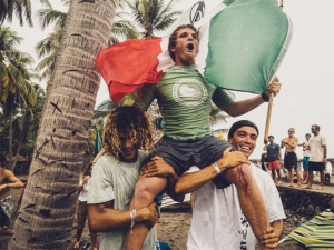 Mexicano hace historia: es el Primer Surfista nacional en clasificar a Ol&iacute;mpicos; ir&aacute; a Par&iacute;s 2024