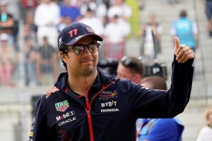 Red Bull no planea deshacerse de &lsquo;Checo&rsquo; P&eacute;rez, por ahora