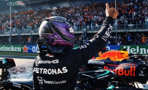 Anuncian que Lewis Hamilton se retirar&aacute; en el 2022