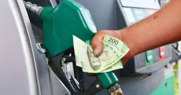 Se acelera la inflaci&oacute;n 3.76% en febrero por precios de gasolina y gas LP