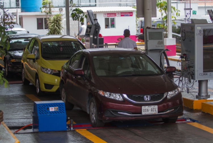 Gobierno cancela verificaci&oacute;n mec&aacute;nica de autos