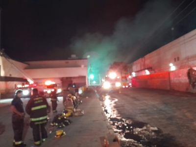 Civiles incendian vivienda en la colonia Antonio Rosales, Culiac&aacute;n