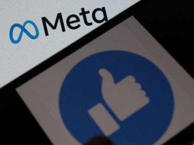 Acciones de Facebook caen 25% en Wall Street; impacta cotizaci&oacute;n de Twitter y otras redes