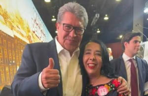 Congelamiento de cuentas de la Diputada morenista Hilda Brown no es una sanci&oacute;n: Monreal